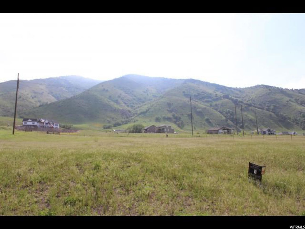 2680 Ridge View Dr #3, North Logan, UT 84341