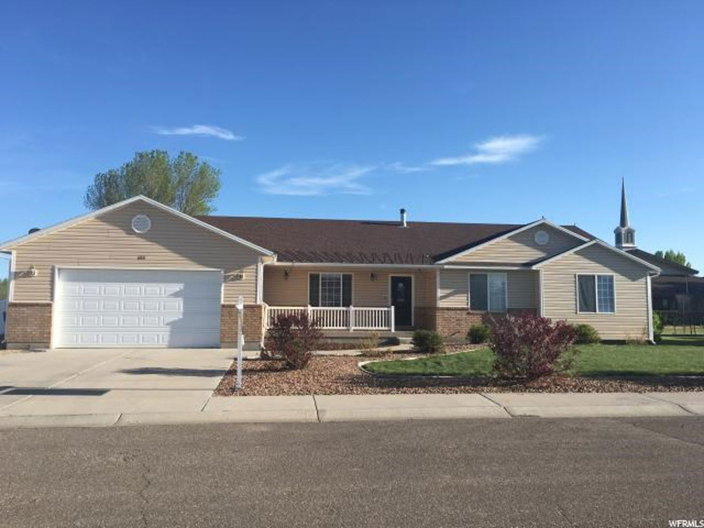 680 E 600 N, Roosevelt, UT 84066