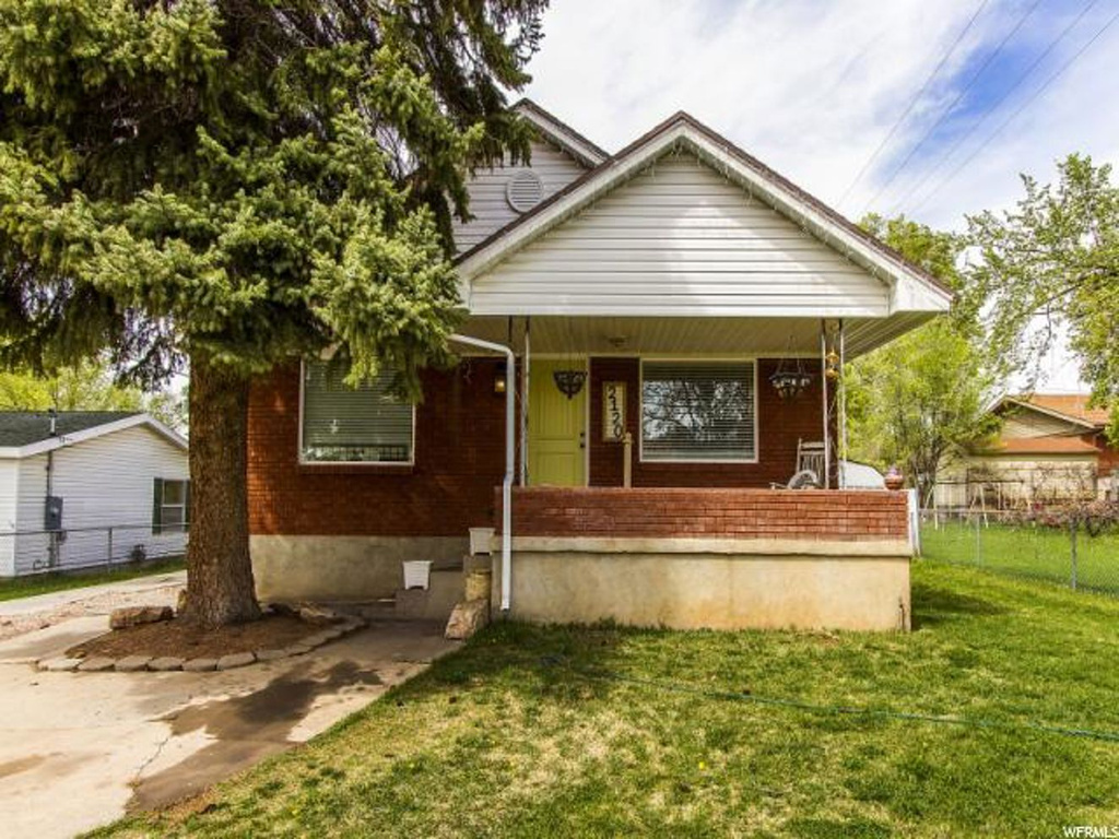 2120 W 6000 S, Roy, UT 84067