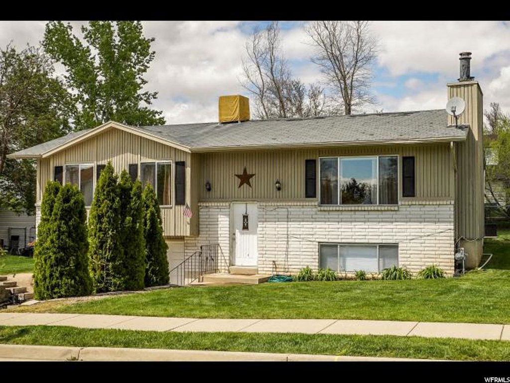 1277 E Jeff St N, Layton, UT 84040