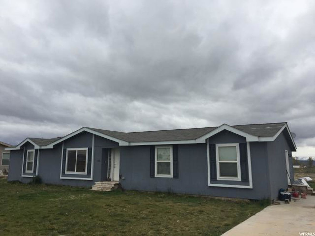 3239 E 5300 S, Vernal, UT 84078