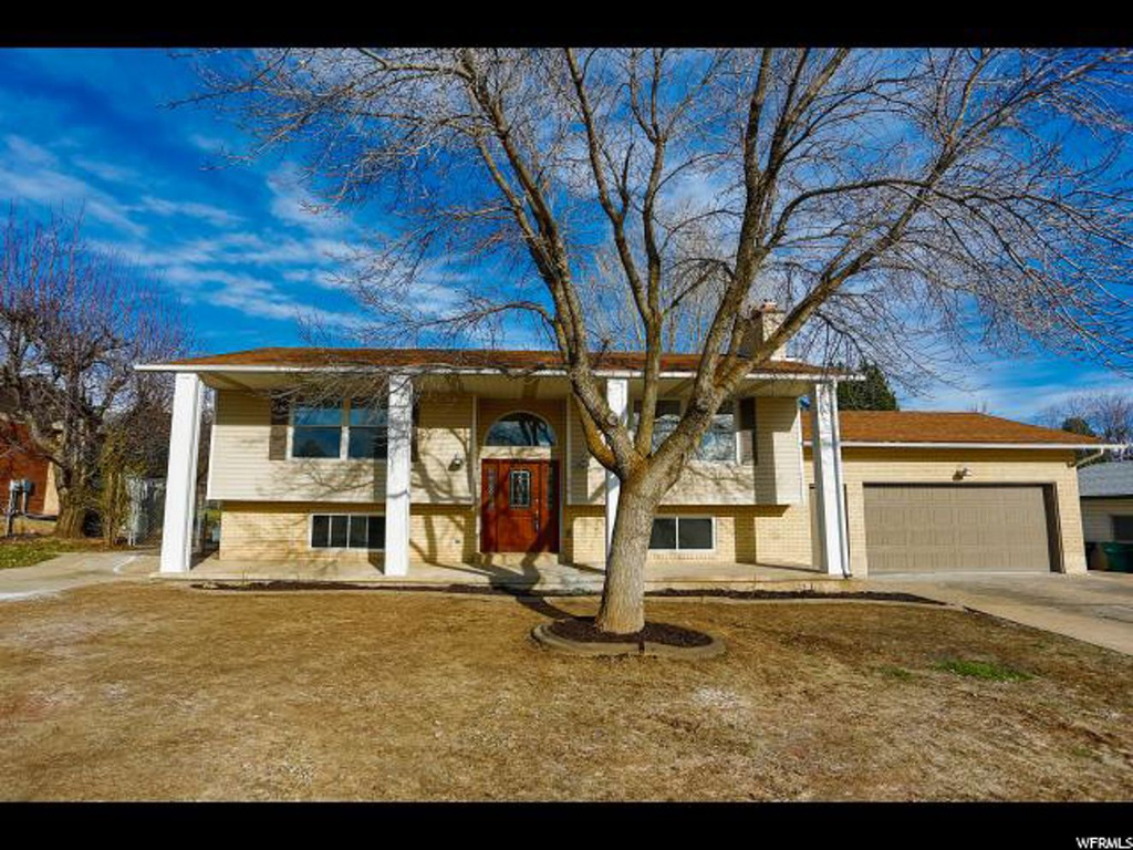 896 N Aspen Way E, Layton, UT 84040