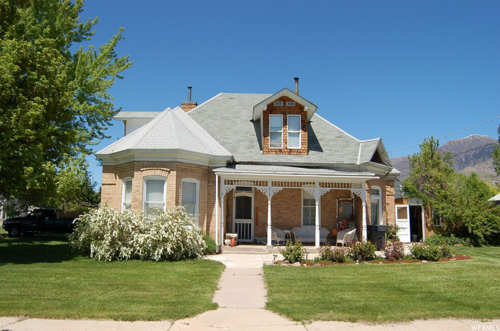 215 E 200 S, Nephi, UT 84648