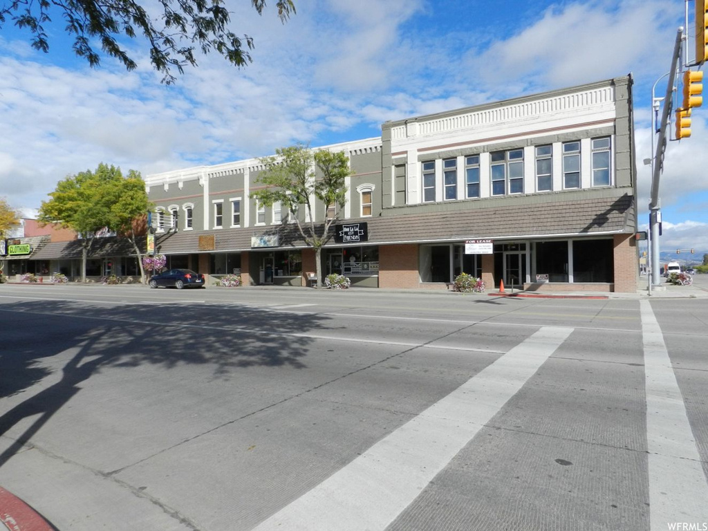 4 W Main W, Vernal, UT 84078