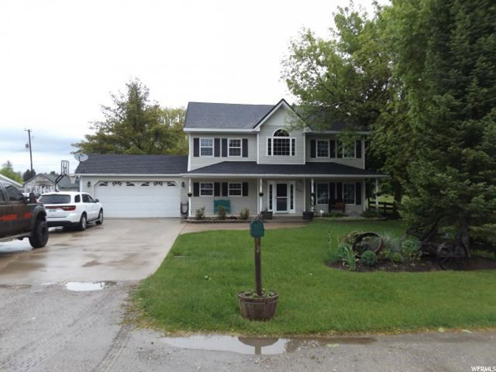 425 E Oneida St, Preston, ID 83263