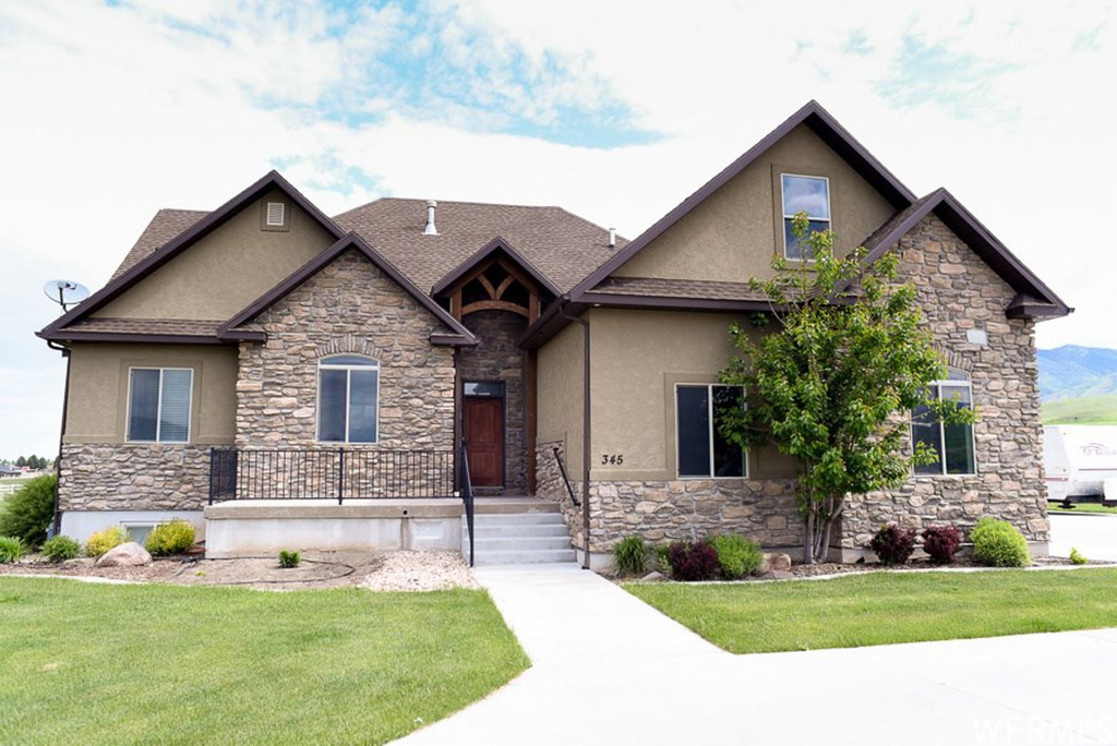 345 E 9500 S, Paradise, UT 84328