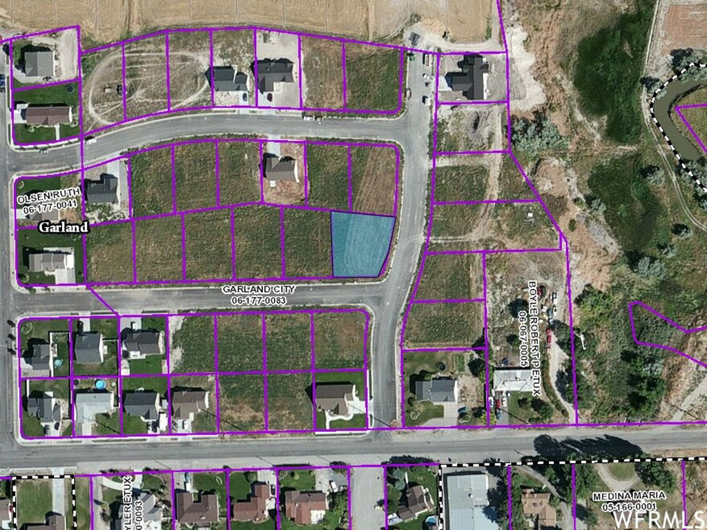 589 E 1325 S #27, Garland, UT 84312
