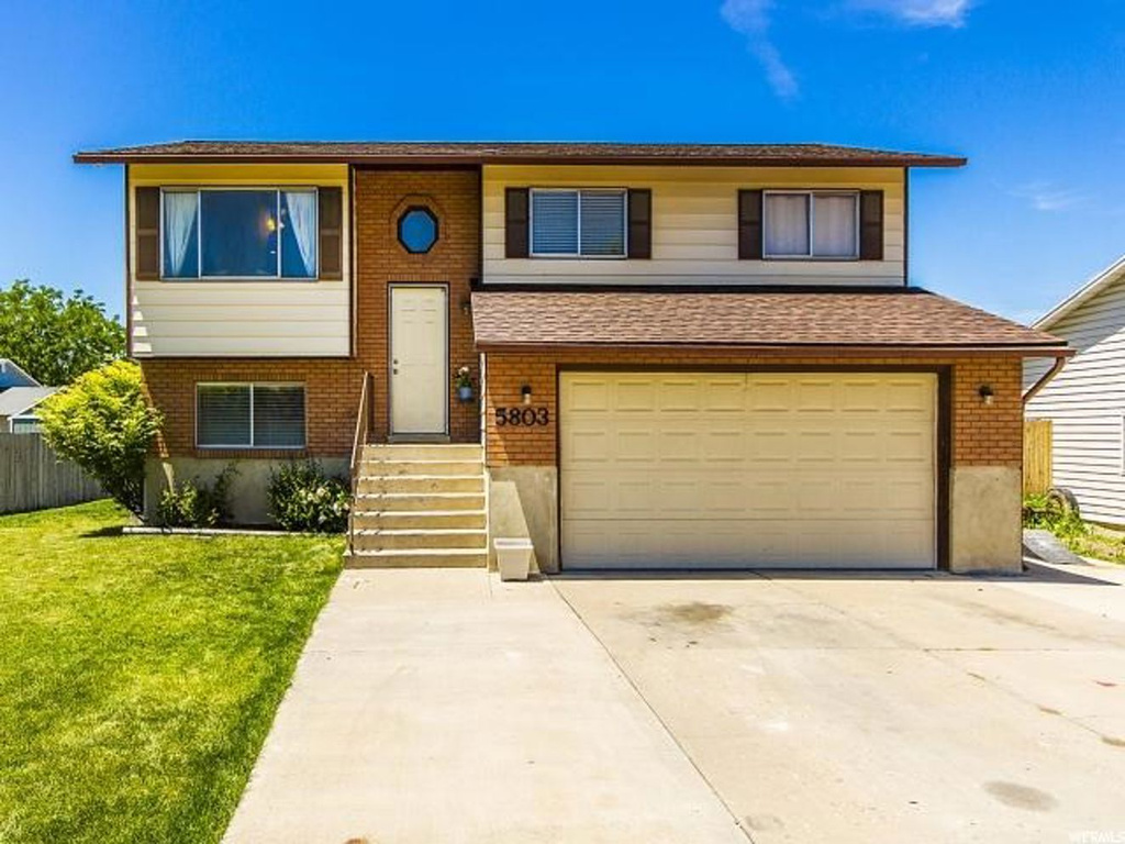 5803 S 3975 W, Roy, UT 84067