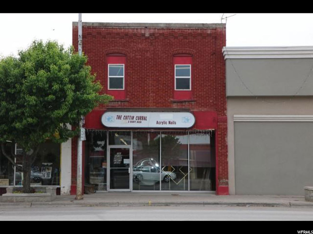 56 S State St, Preston, ID 83263