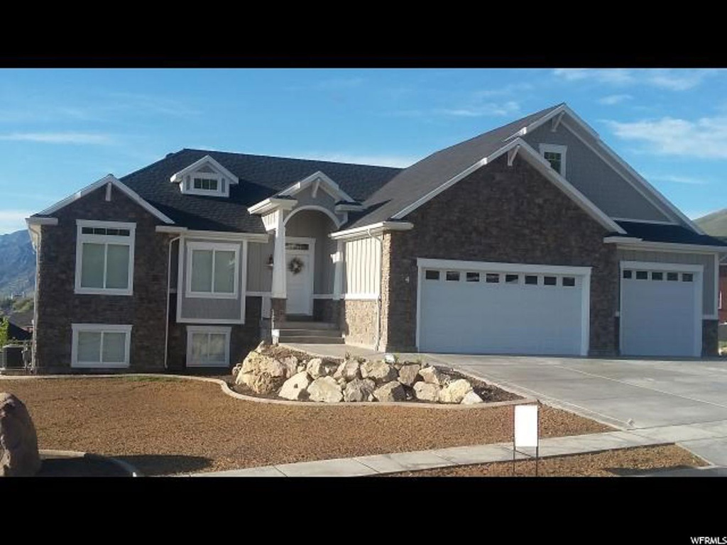 4 W Hill Haven Dr, Perry, UT 84302