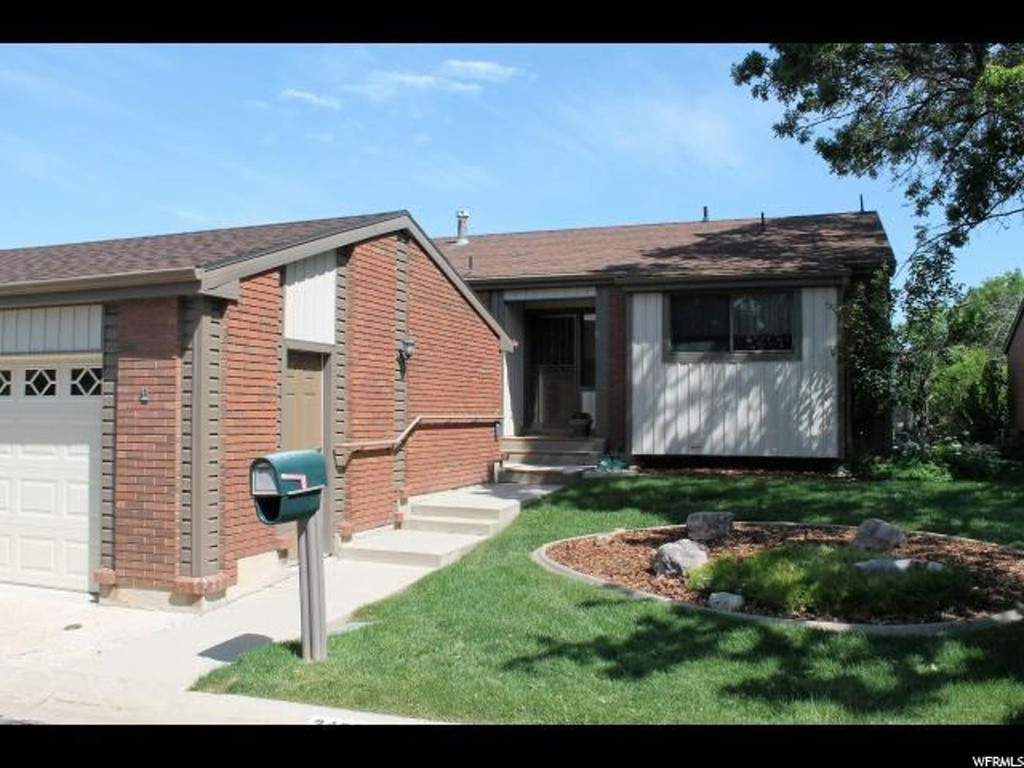 2489 E 1950 N, Layton, UT 84040
