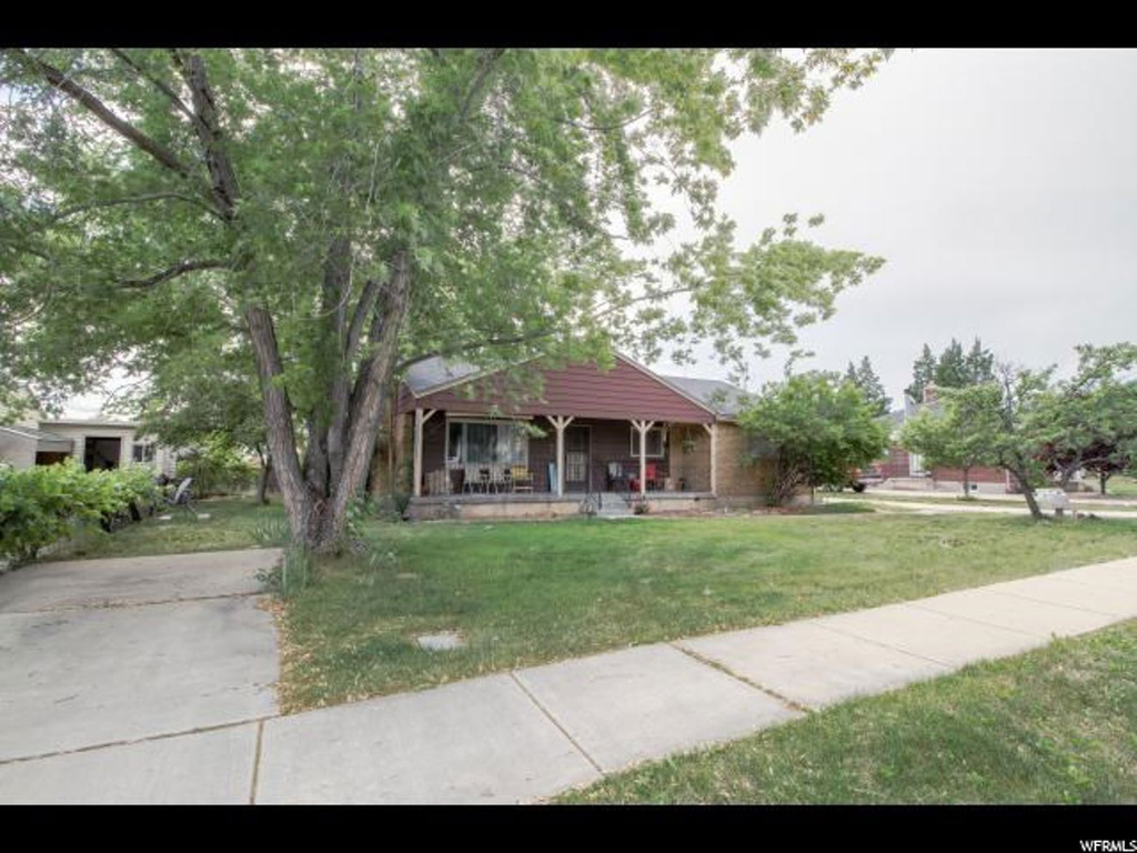 5483 S 2375 W, Roy, UT 84067