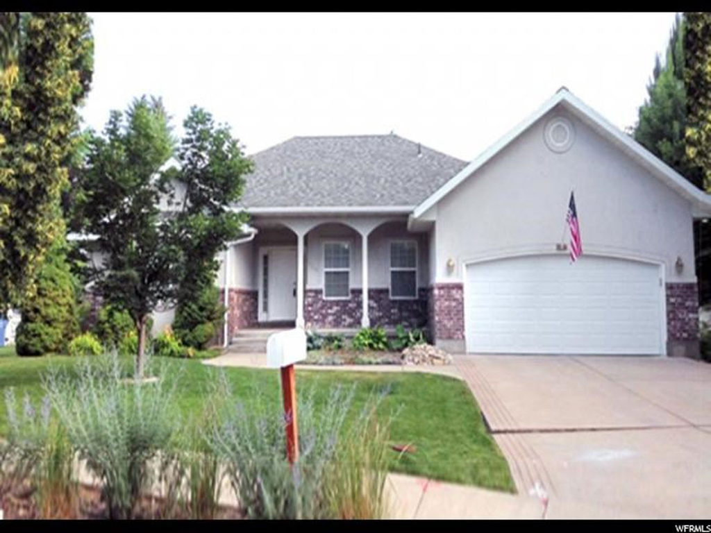 720 Stewart Hill Ct. E, River Heights, UT 84321