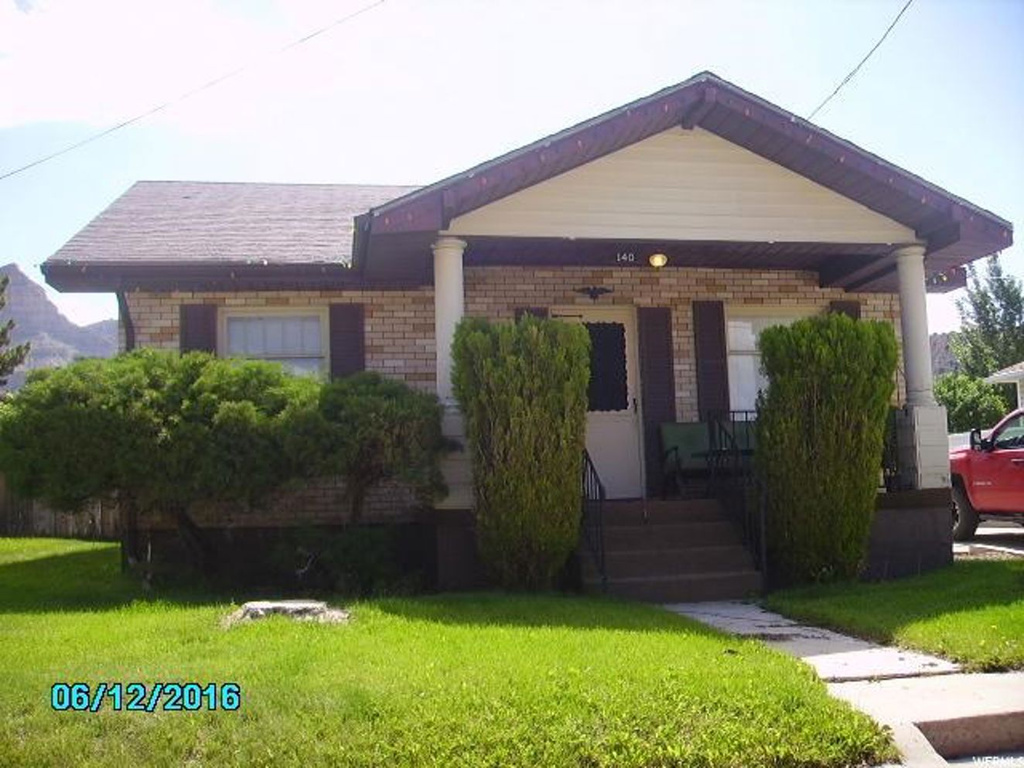 140 Dodge St, Helper, UT 84526