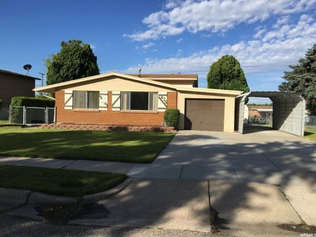 435 Spurlock N, Layton, UT 84041