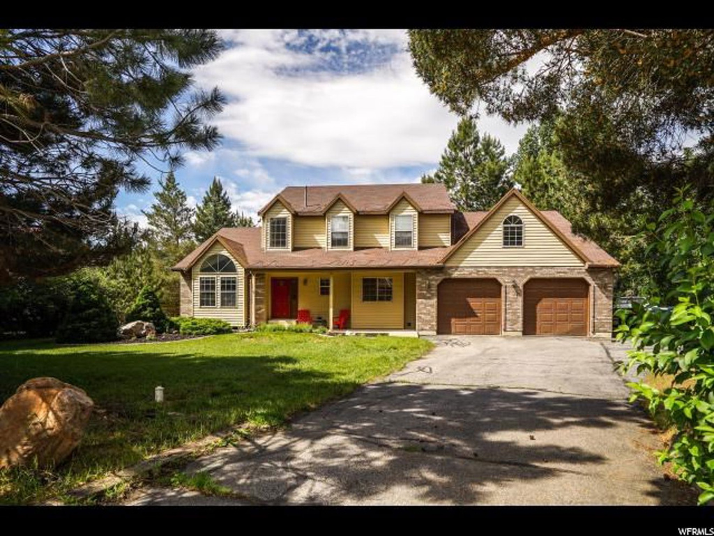 3245 N River Dr E, Eden, UT 84310