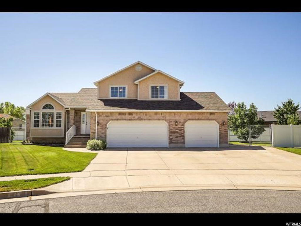 1496 N 1960 W, Clinton, UT 84015