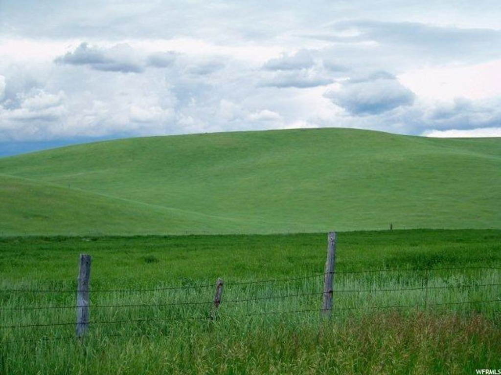 150 Smith Ln #2, Georgetown, ID 83239