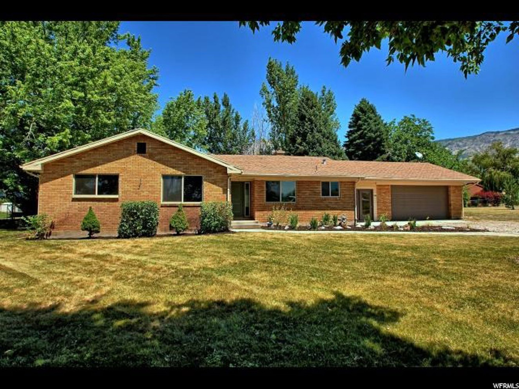 104 E 2550 N, North Ogden, UT 84414