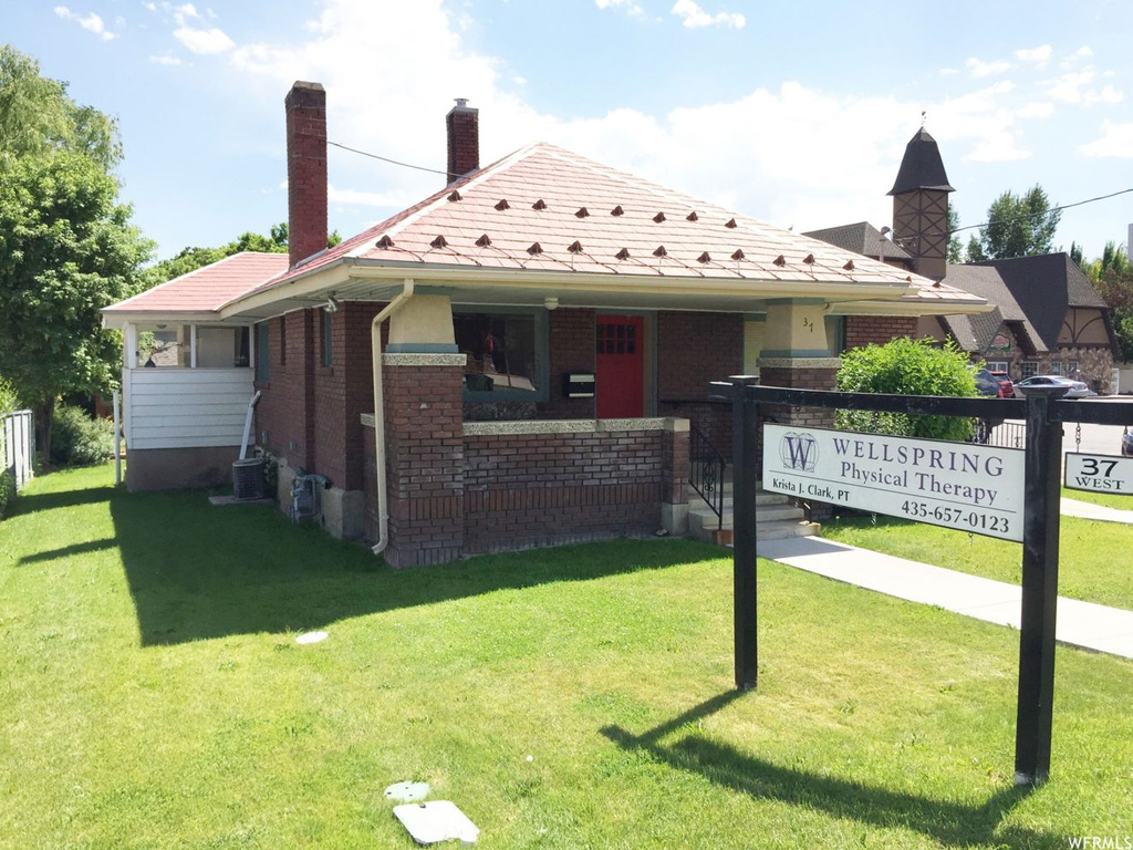 37 W Main St, Midway, UT 84049
