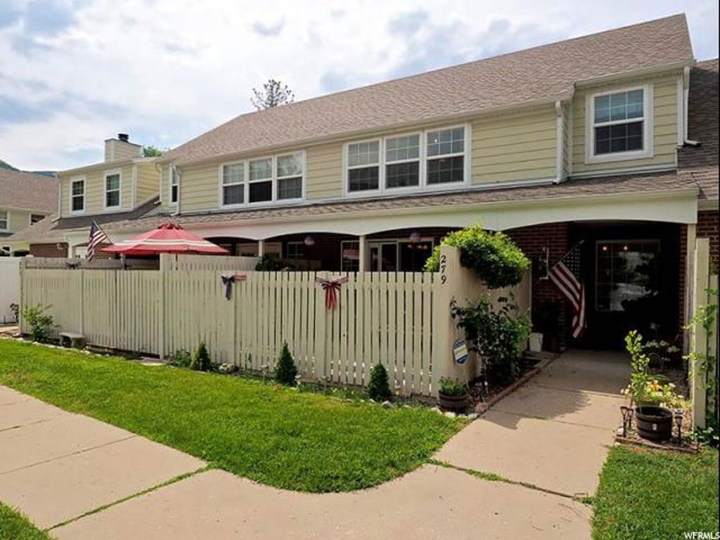 279 Brookfield Ln, Centerville, UT 84014