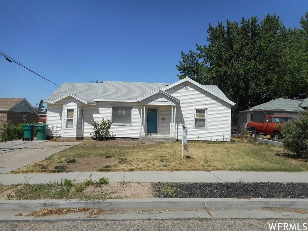 158 S 350 E, Clearfield, UT 84015