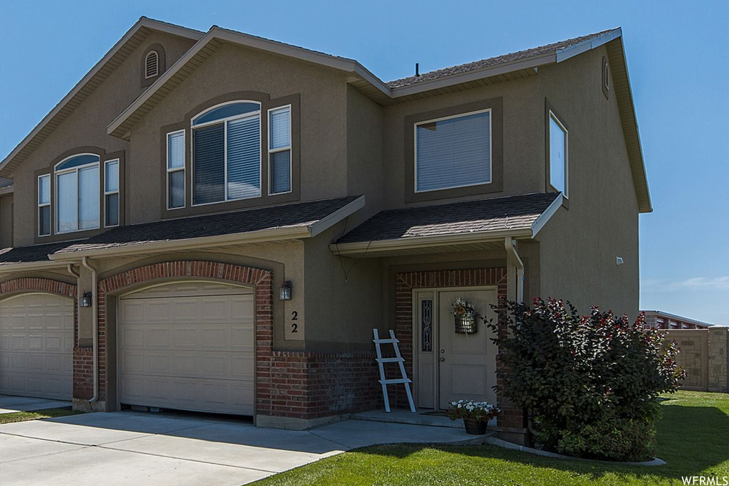 291 E 2275 N #22, North Ogden, UT 84414