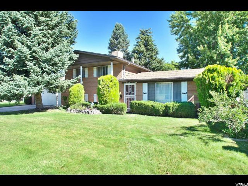 2006 W 4225 S, Roy, UT 84067