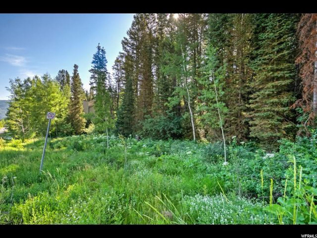 7044 N Pinebrook Rd, Park City, UT 84098