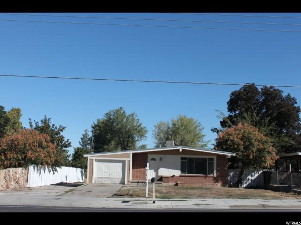 1427 E 8600 S, Sandy, UT 84093