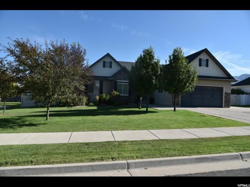 641 E 2100 N, North Logan, UT 84341