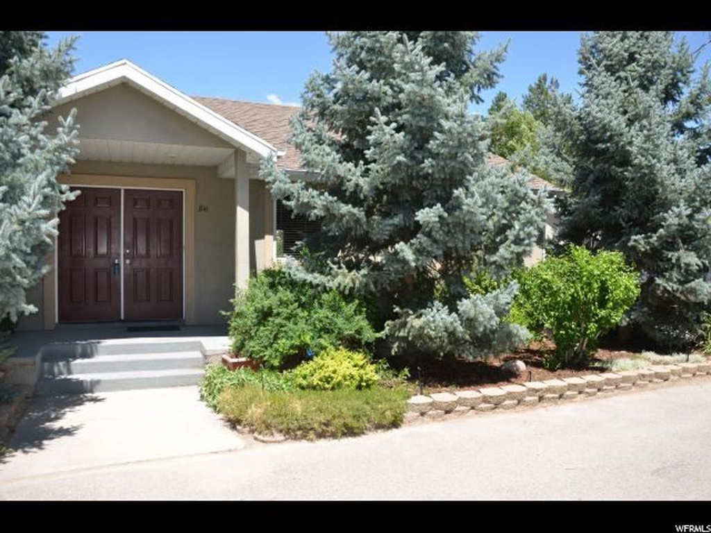 841 E 8600 S, Sandy, UT 84094