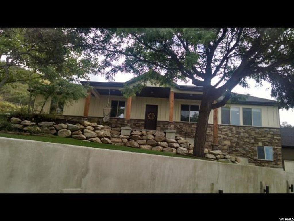 629 N Eastside Dr. E, Layton, UT 84040