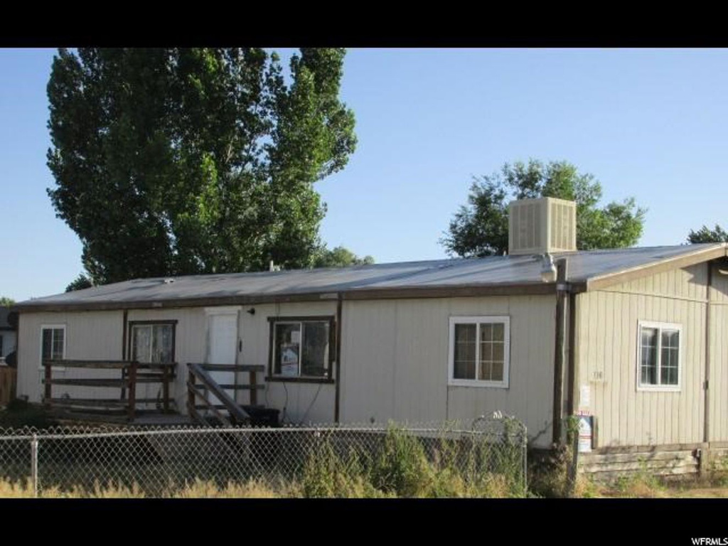 330 E 600 S, Roosevelt, UT 84066