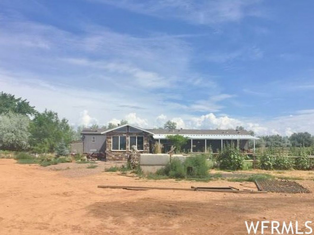 11285 E Hwy 40 N, Gusher, UT 84026