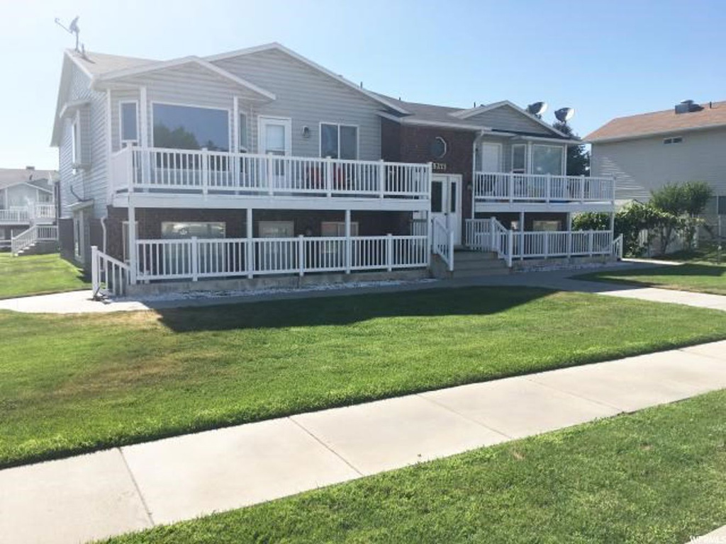 5271 S 2775 W #5B, Roy, UT 84067