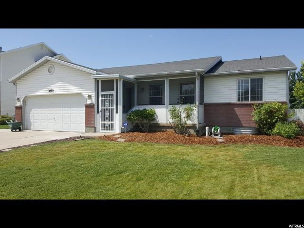 2069 N 750 W, Clinton, UT 84015