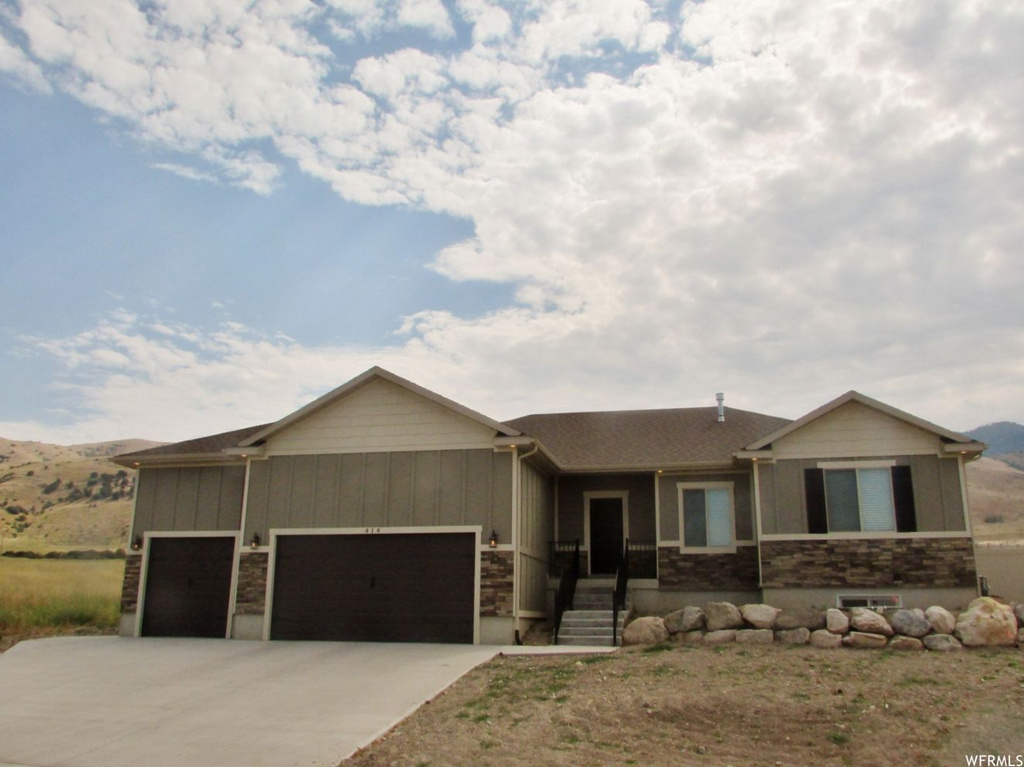 414 S 1100 E, Smithfield, UT 84335