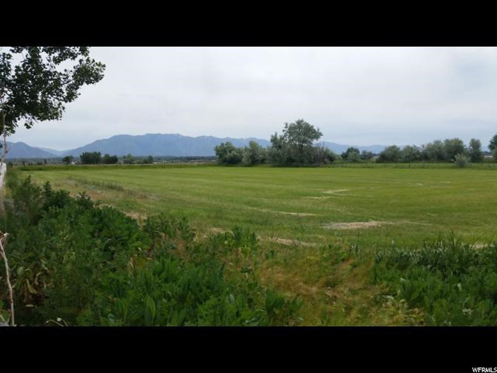 5960 S 5350 W, Hooper, UT 84315