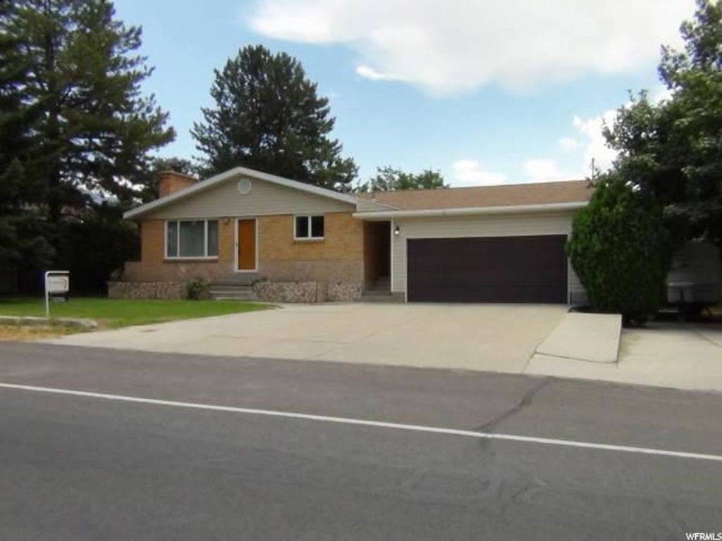 528 E 8000 S, Sandy, UT 84070