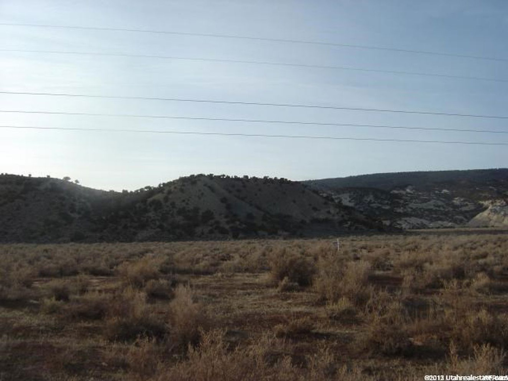 6830 N 250 E, Vernal, UT 84078