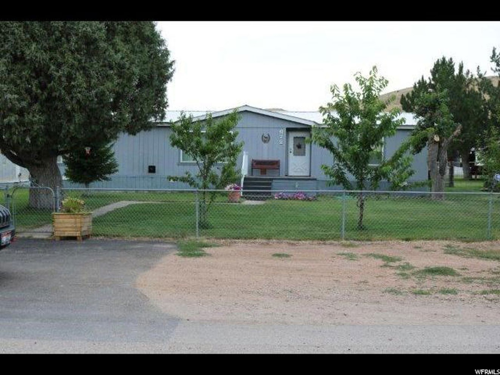 672 Stringtown Ln, Georgetown, ID 83239