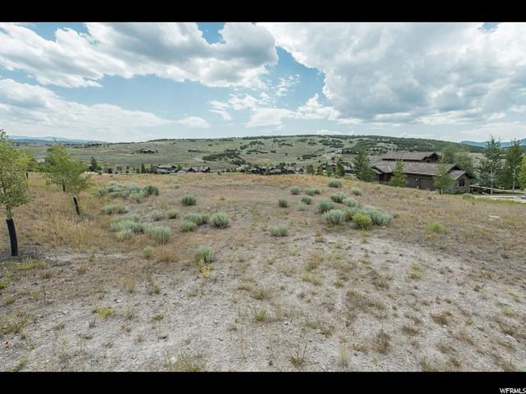 3226 E Broken Spear Trl, Kamas, UT 84036