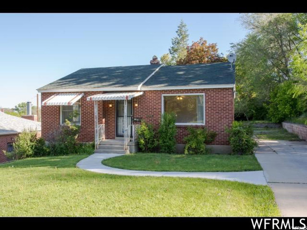 672 E 32nd S, Ogden, UT 84403