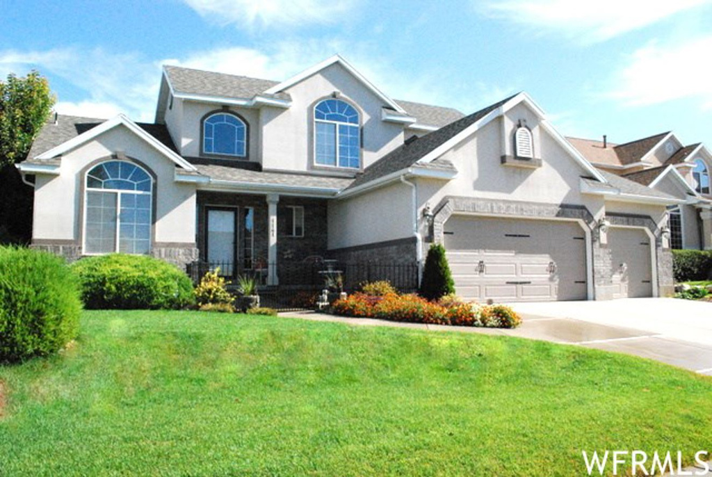 1141 E 2500 N, Layton, UT 84041
