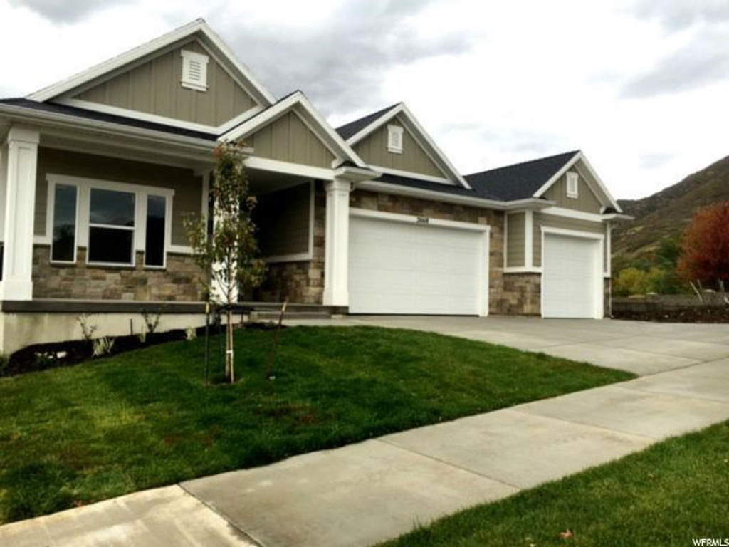 2668 E Sunshine Ct, South Weber, UT 84405