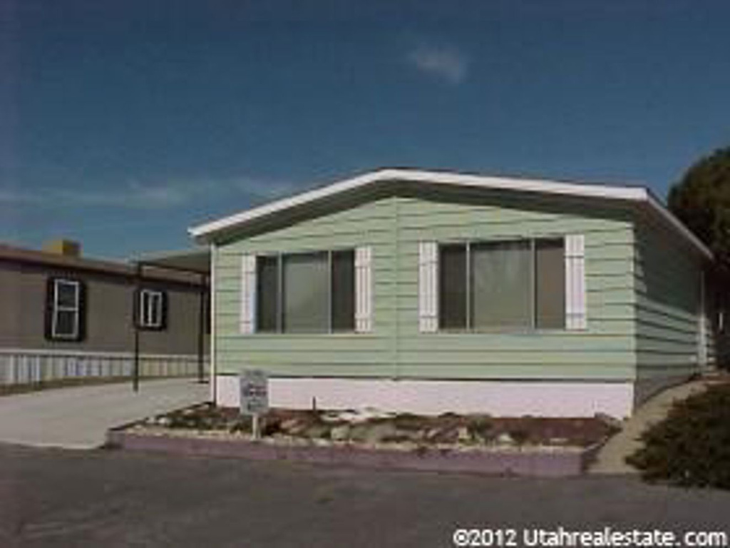 2600 Hill Field Rd #16, Layton, UT 84041