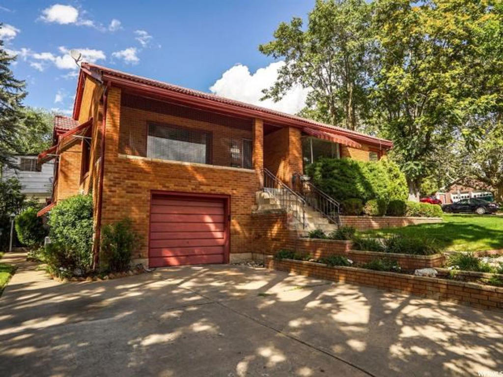 595 E 200 S, Clearfield, UT 84015
