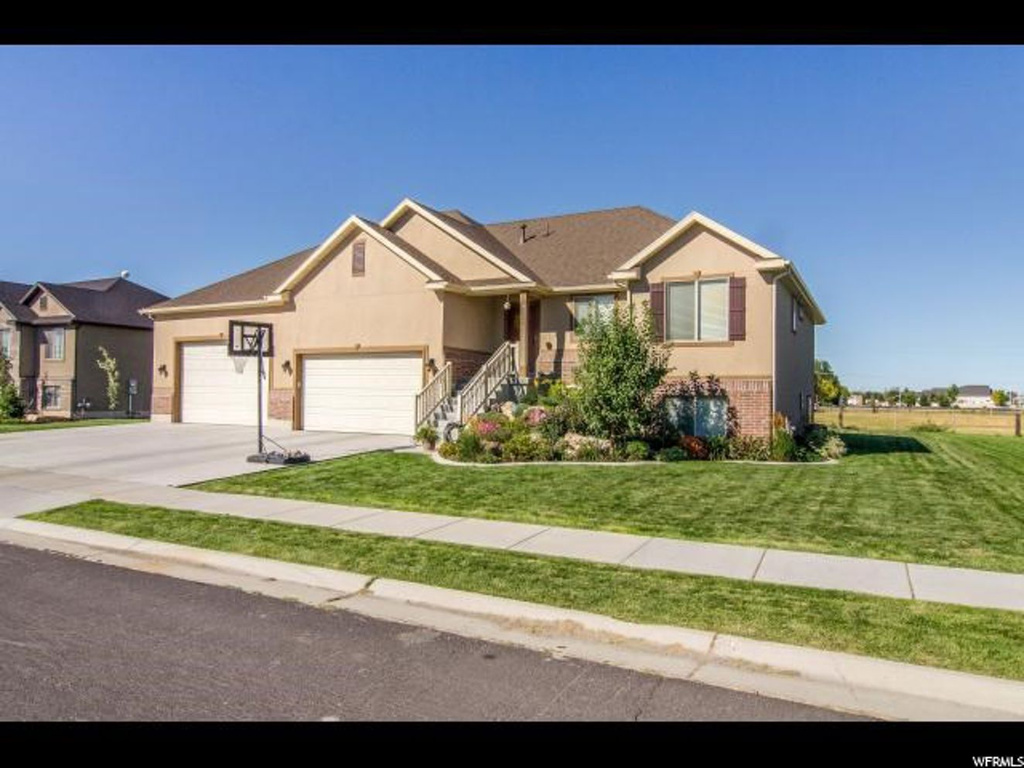 5009 S 5050 W, Hooper, UT 84315