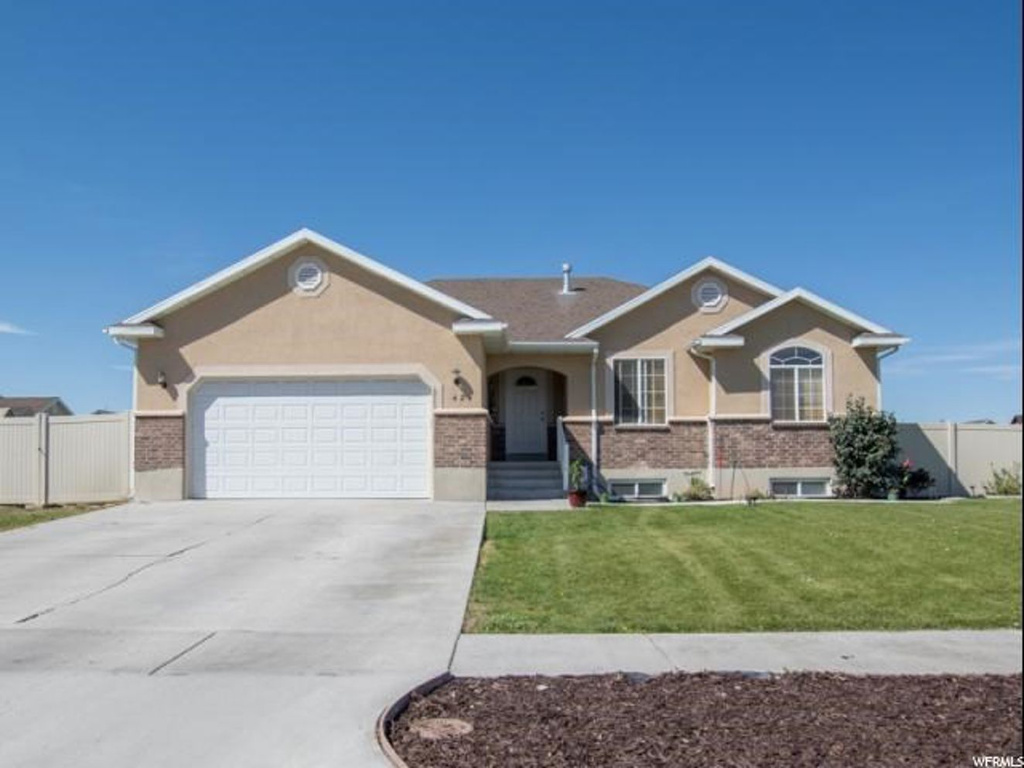 424 S 760 W, Tremonton, UT 84337